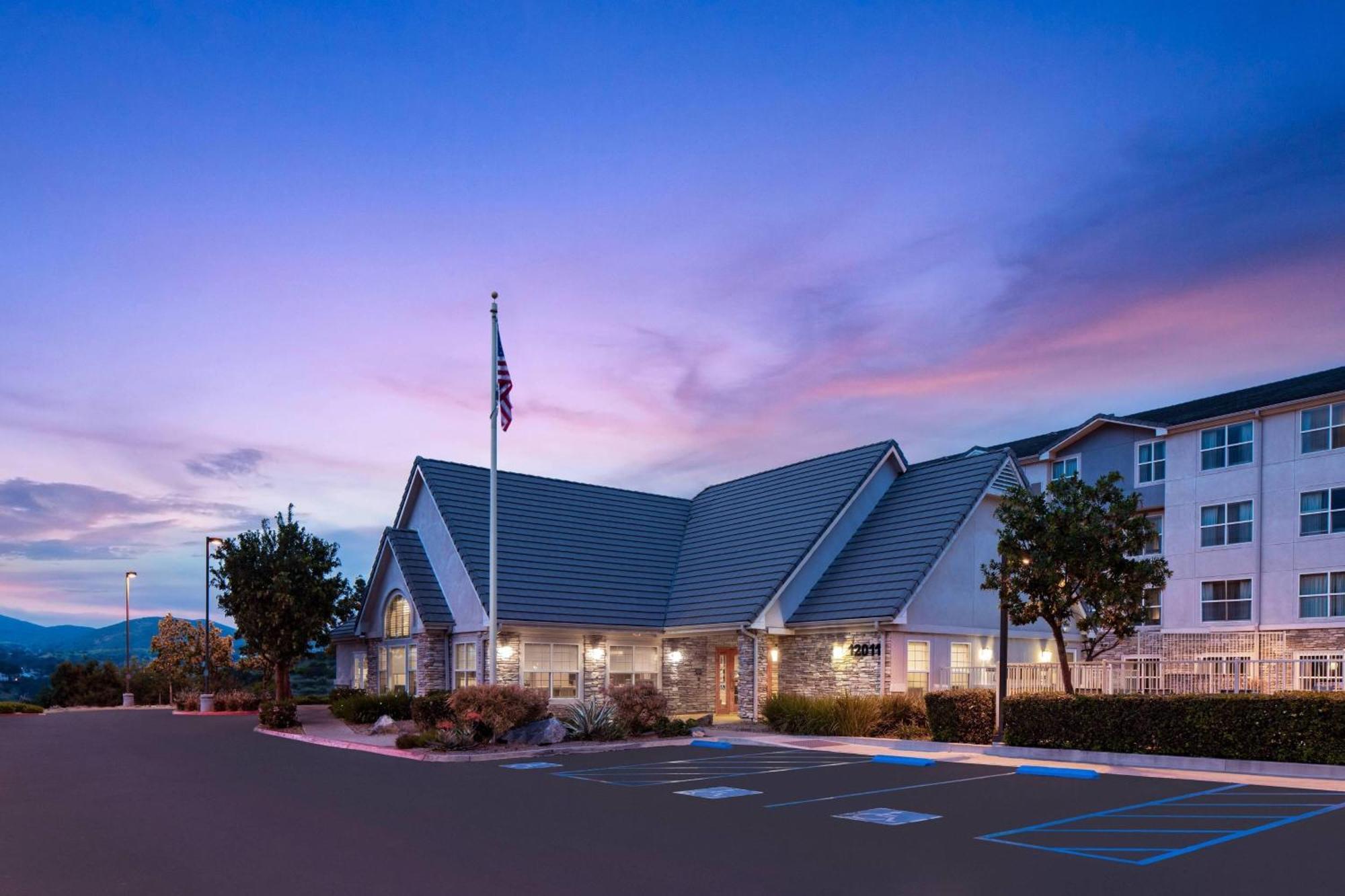 Residence Inn San Diego Rancho Bernardo Scripps Poway Exterior photo