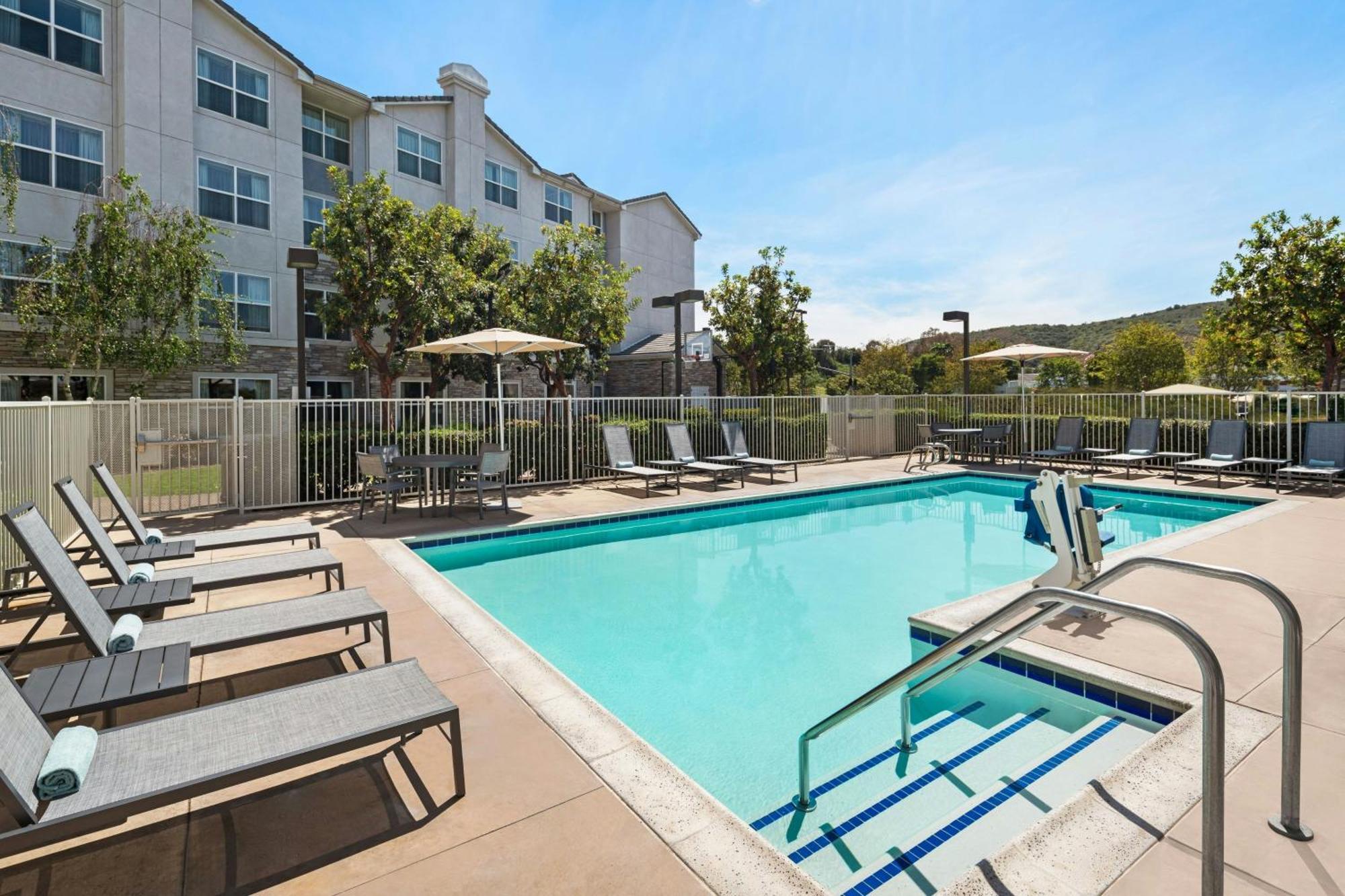 Residence Inn San Diego Rancho Bernardo Scripps Poway Exterior photo